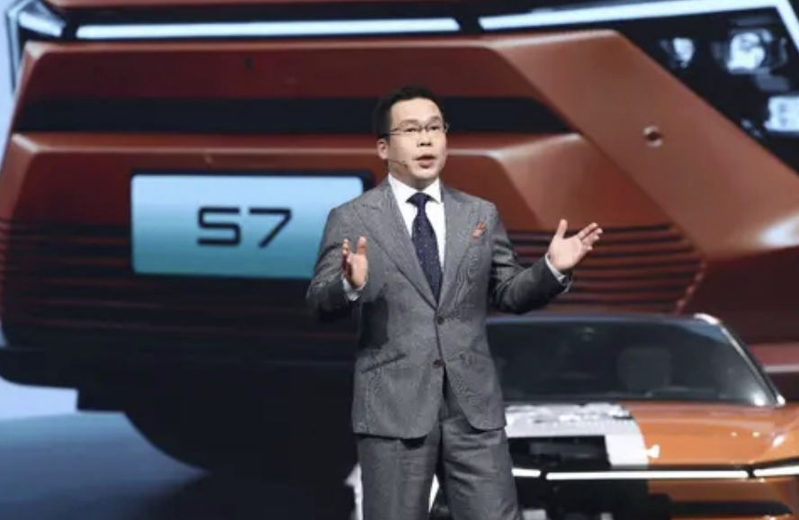 “双一流实力新标杆”东风本田S7正式上市