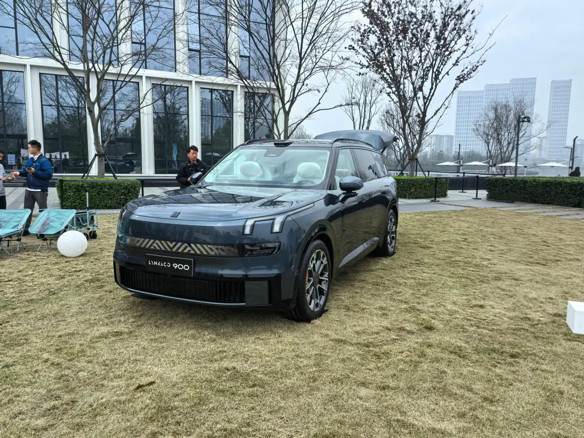 没有年轻人喜欢大型SUV？领克要做这一市场的“小米”