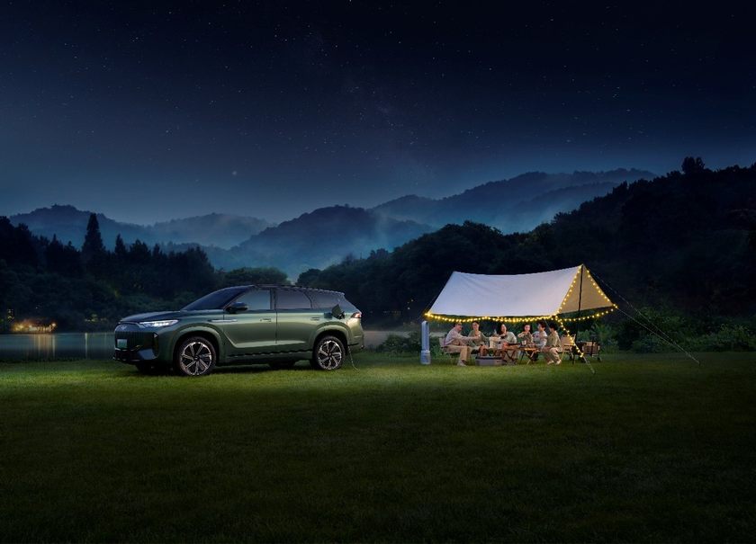 超长续航旗舰电混SUV——2025款风云T10于奇瑞“混动之夜”尊耀上市
