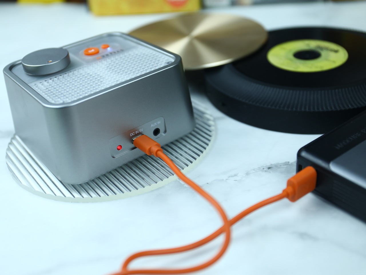 买音响还是艺术品？桔点设计商店用设计+音质重新定义蓝牙音响