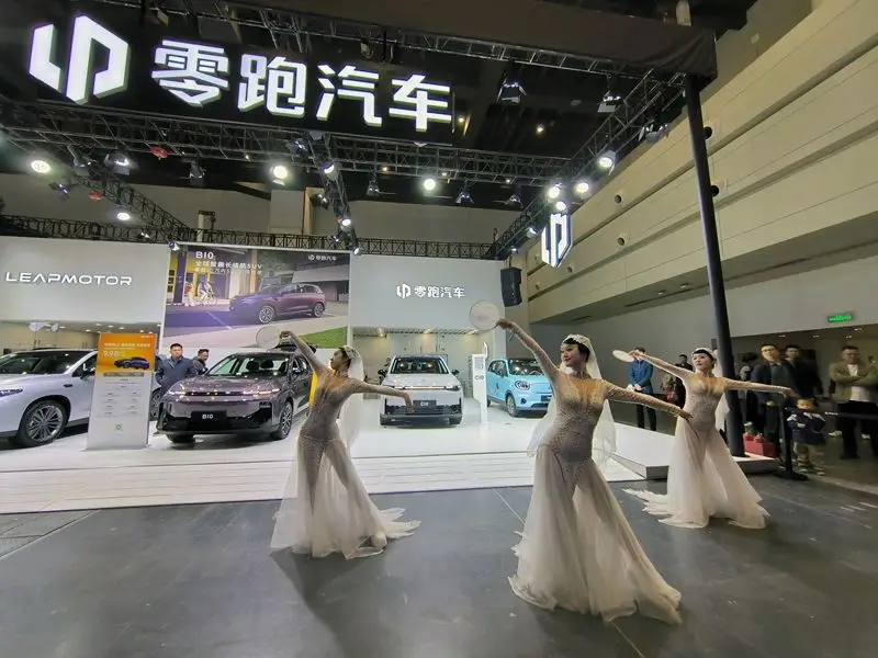 激光雷达+高通旗舰双芯组合 零跑B10售11.98万起