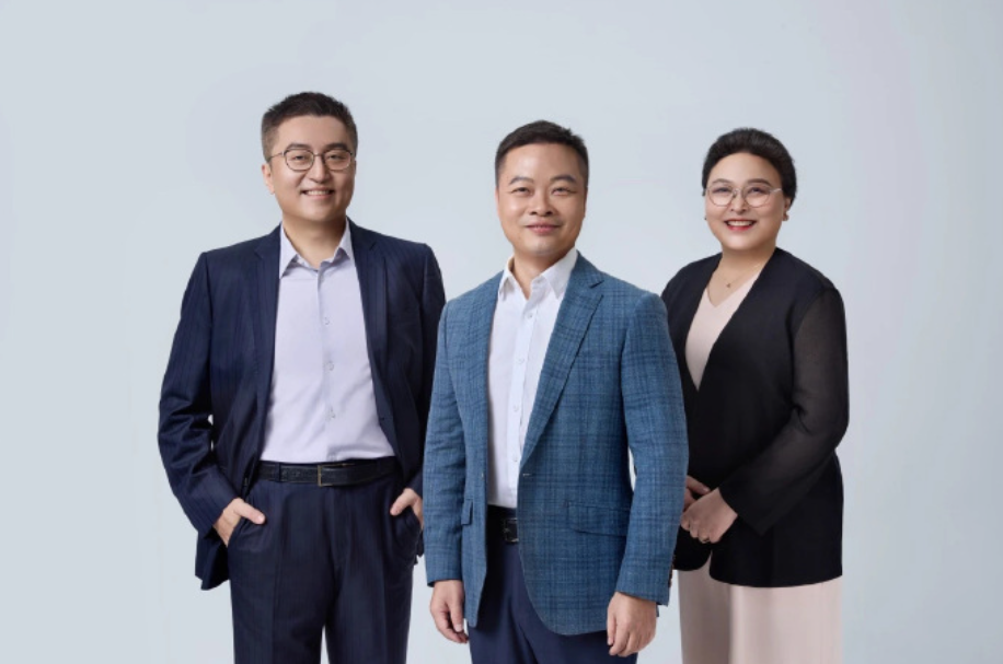 何小鹏已经是“红人”了