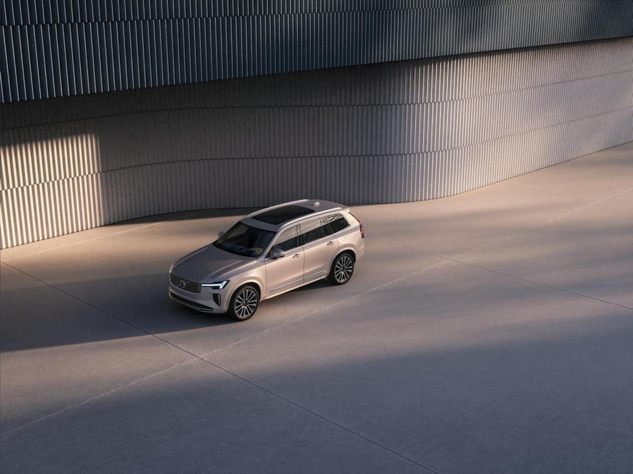 沃尔沃全新XC90震撼上市，胡歌站台，共鉴安全与豪华融合新高度