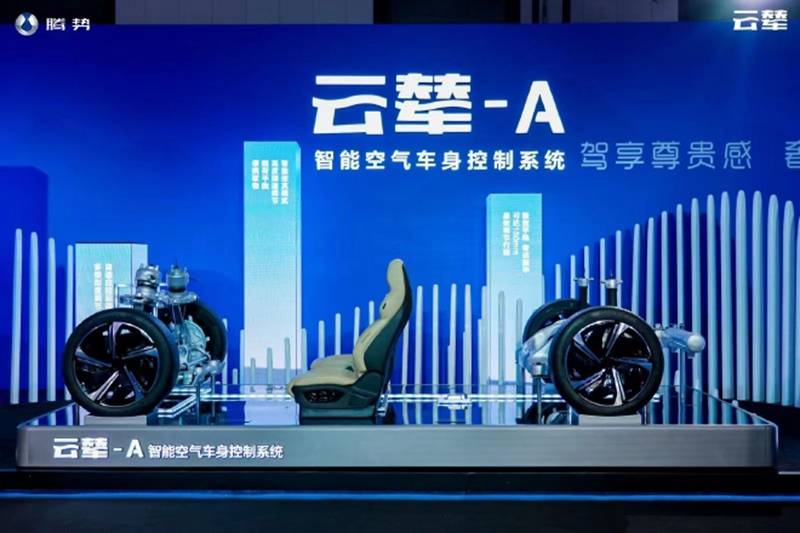 中国汽研权威认证 腾势N9成全球首款180km/h鱼钩测试通关SUV