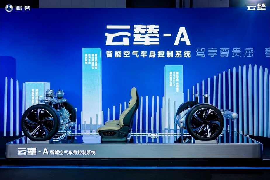 腾势N9鱼钩测试180km/h，下一个挑战更高速度会是谁？
