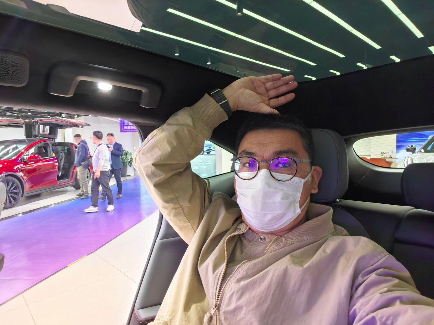 极氪007GT曲线进攻20万级纯电轿车市场，复制蔚来ET5T表现有点难