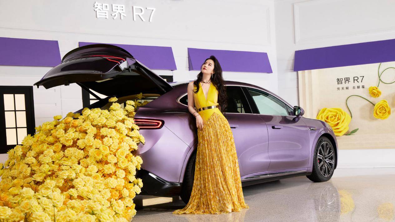 刘亦菲助力，增程器上车，智界进入新阶段了吗？