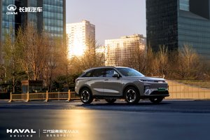 颠覆者登场！二代哈弗枭龙MAX以“技术平权”开启全民四驱时代