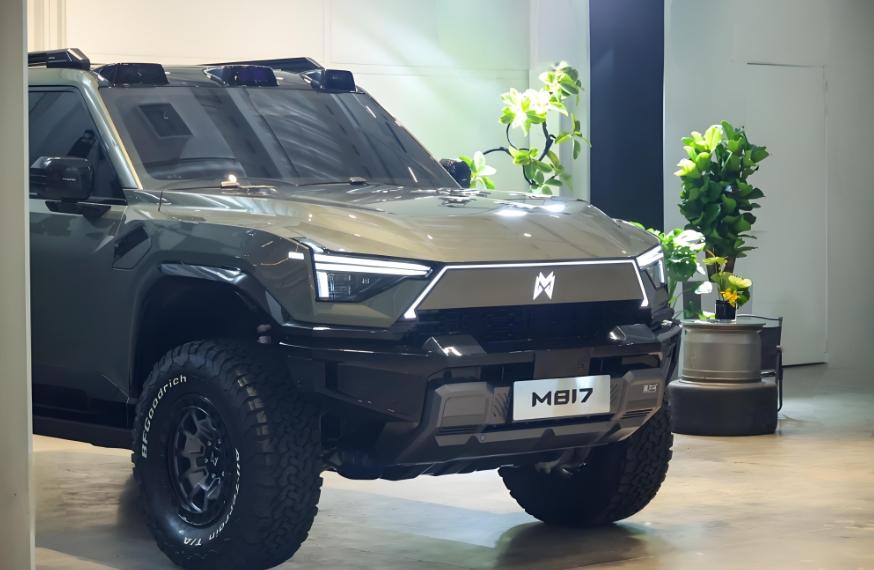 抢先打卡猛士M817：华为buff叠满，值不值得等？