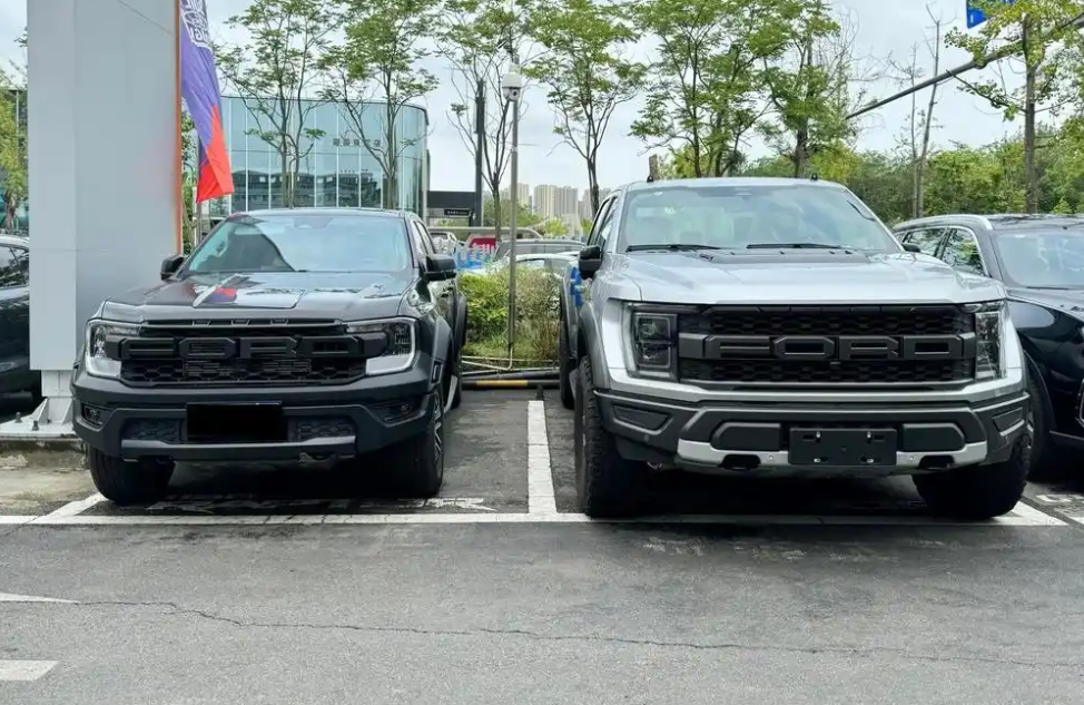 “皮卡王”福特F-150猛禽抵达车展现场，该车有可能引进国产吗？