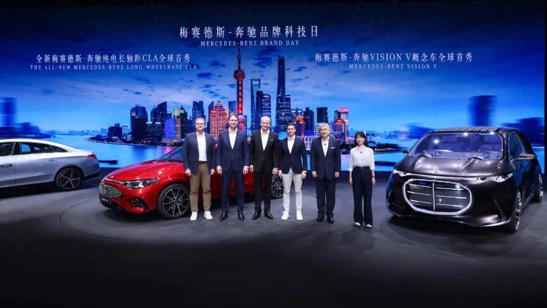 梅赛德斯-奔驰最强产品及科技亮相沪上