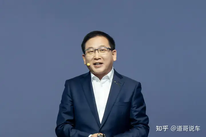 星途亮相全尺寸SUV概念车天玑 将搭载高算力的8397芯片