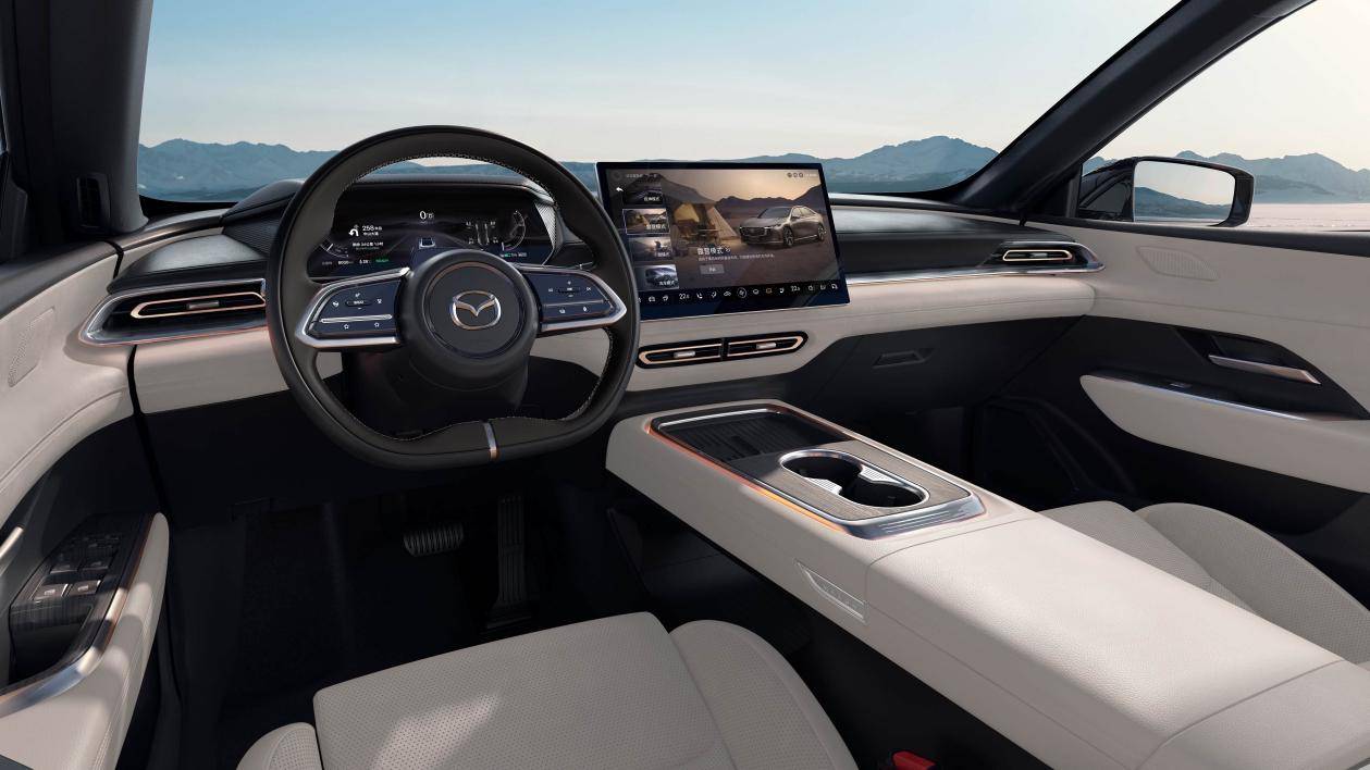 长安马自达MAZDA 6e从中国走向世界