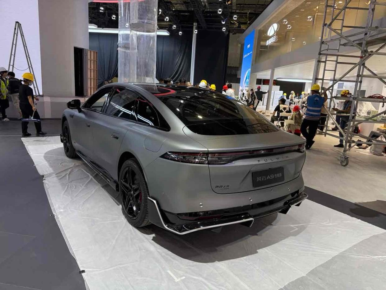 打破边界灵感闪耀！2025上海车展smart三大全新车型齐发