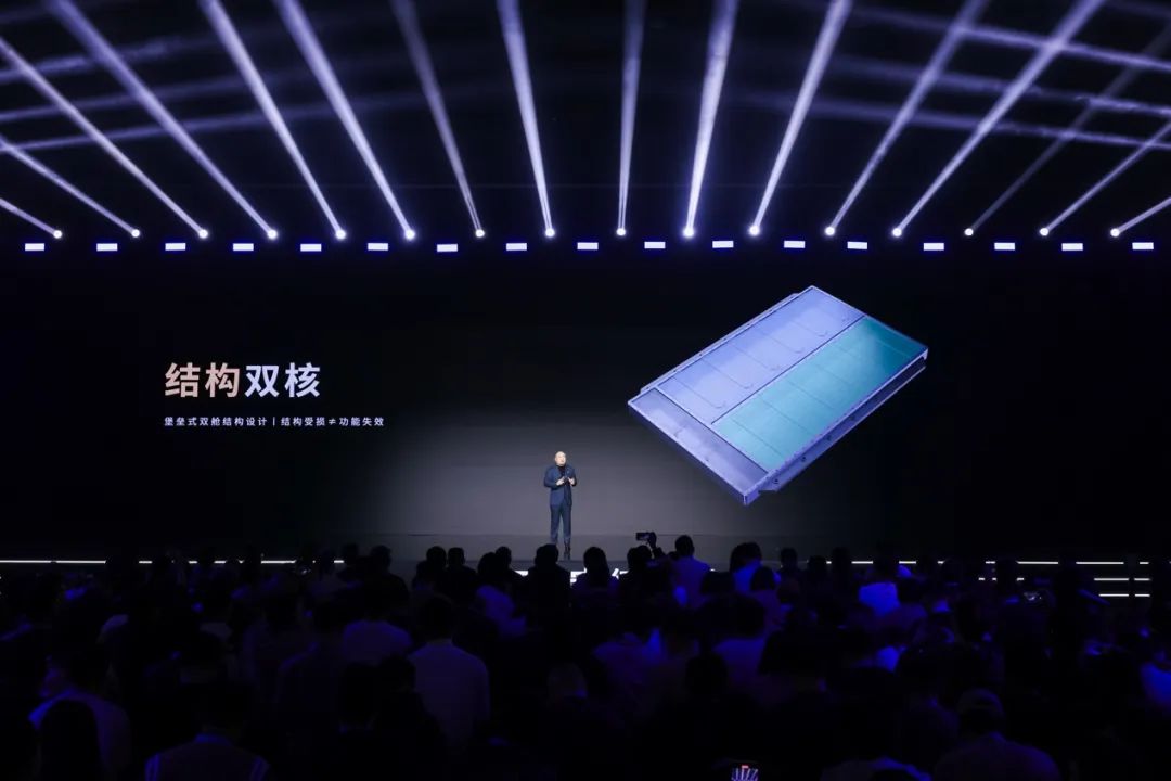 钠新电池+双核架构 宁德时代再次突破边界，极寒也能火力全开