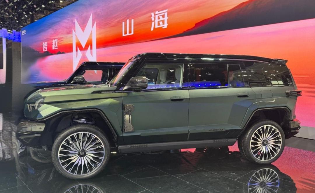 上海车展丨东风猛士：M817亮相，两款百万级新车上市
