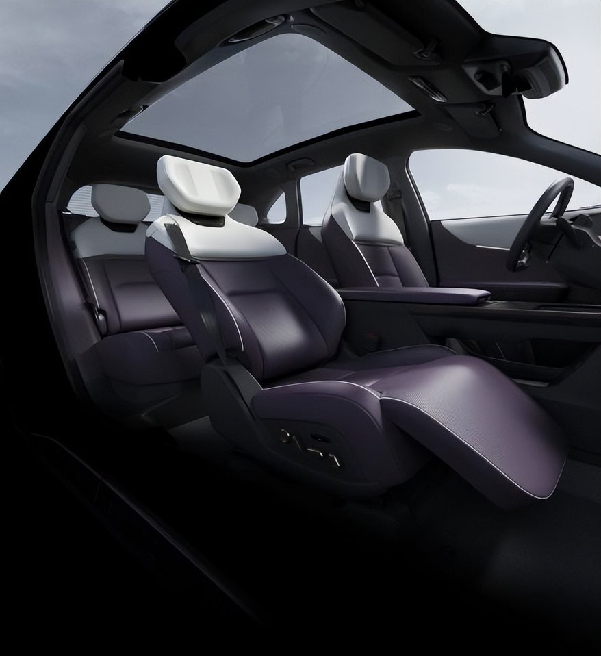 驭电·新境 长安马自达MAZDA EZ-60全球首秀