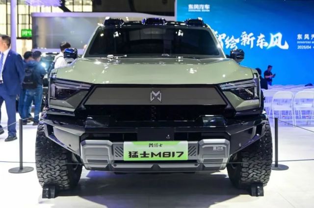 华为称霸上海滩、杭州库里南惊艳…2025车展这些车最值得看