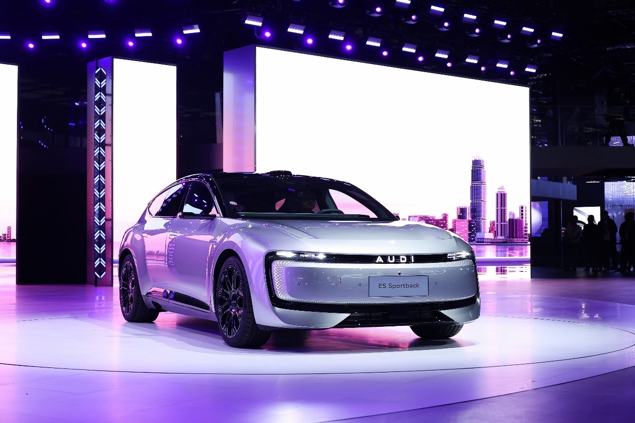 豪华新物种奥迪E5 Sportback首秀 设计大胆 依然很“奥迪”
