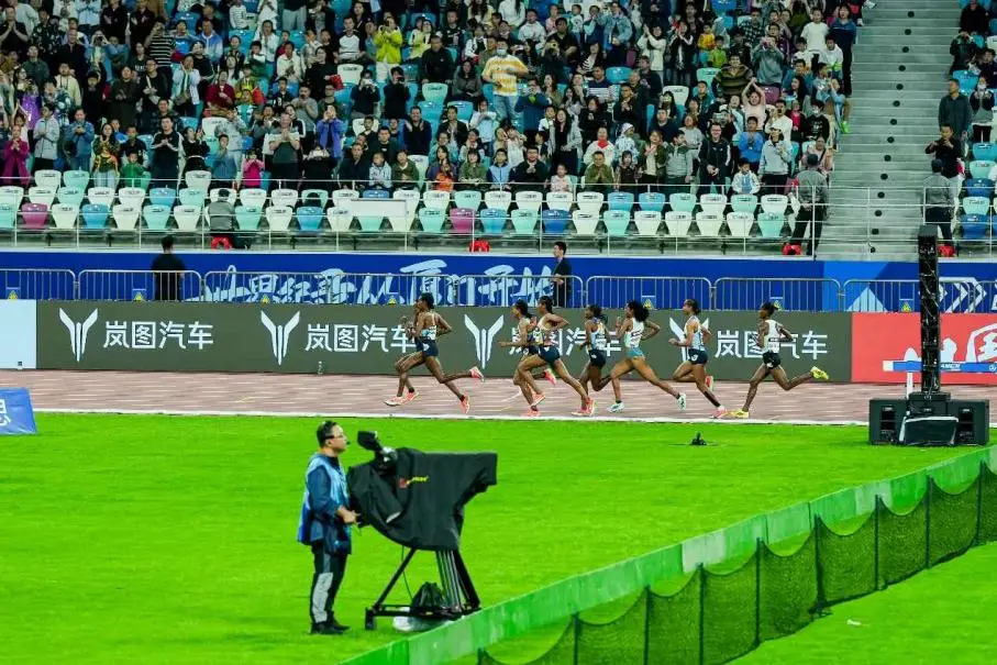 助阵世界田联钻石联赛 岚图汽车闪耀世界舞台