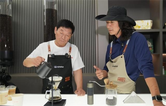 车圈大佬花式整活，上海车展谁最耀眼？