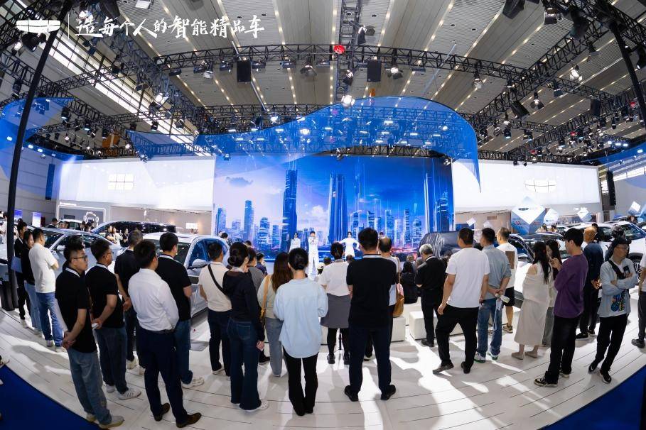 全域AI技术体系 10万级SUV 博越L 西安预售见面会