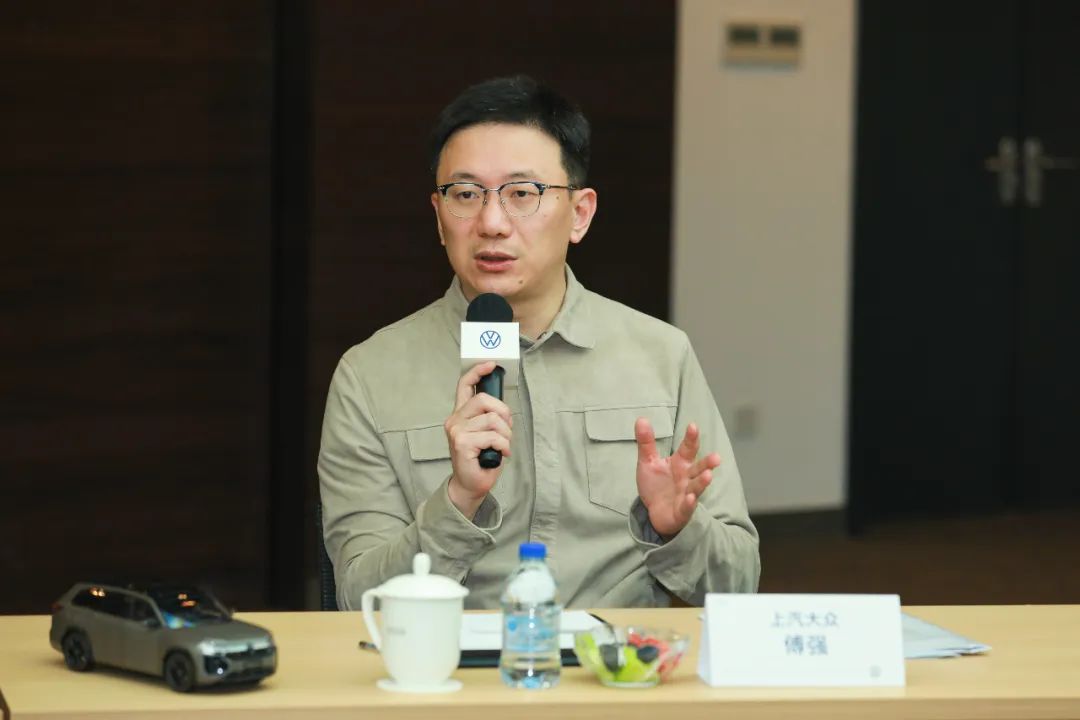 对话上汽大众高层：整车终身质保，既“卷价格”也要“卷价值”