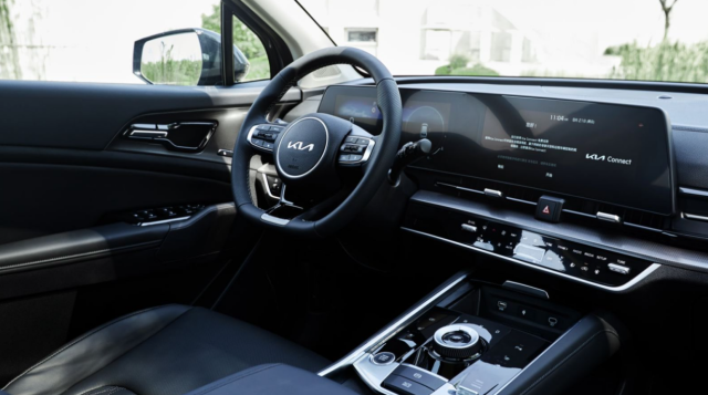 11万出头的合资中型SUV，2025款起亚狮铂拓界赢在哪？