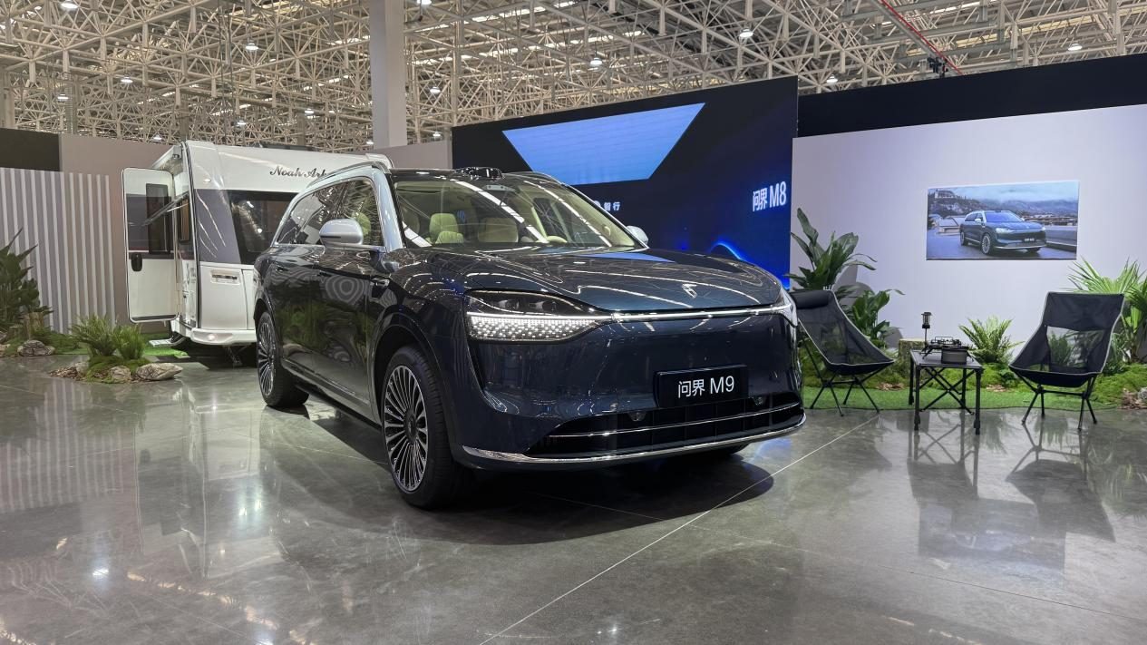 一台“既要又要还要”的爆款车，背后藏着怎样的科技密码？
