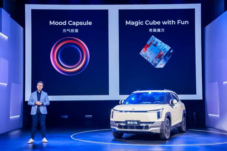 东风纳米 06 全球首秀：国民纯电 SUV 的革新者​