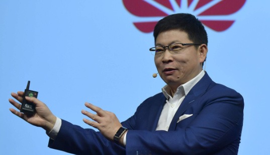 余大嘴卸任华为车BU董事长！职务变动释放哪些信号？