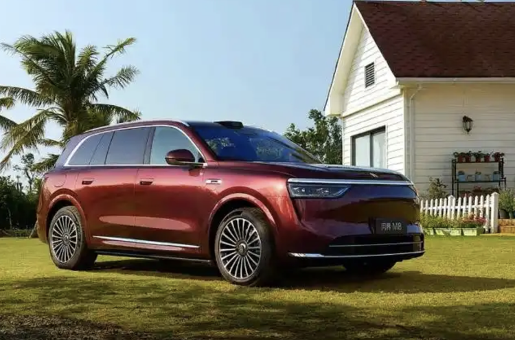 问界M8有网4月16日上市 定位中大型增程SUV