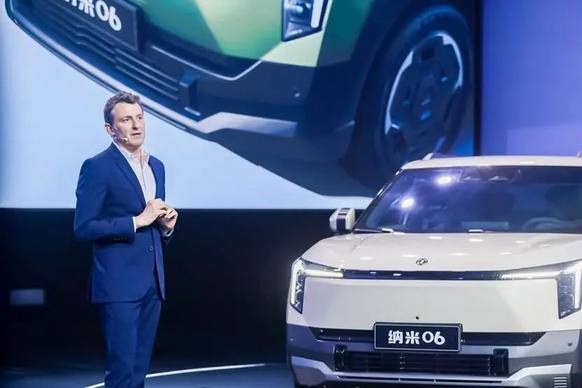 “大有可为”的东风纯电SUV：东风纳米06全球首秀