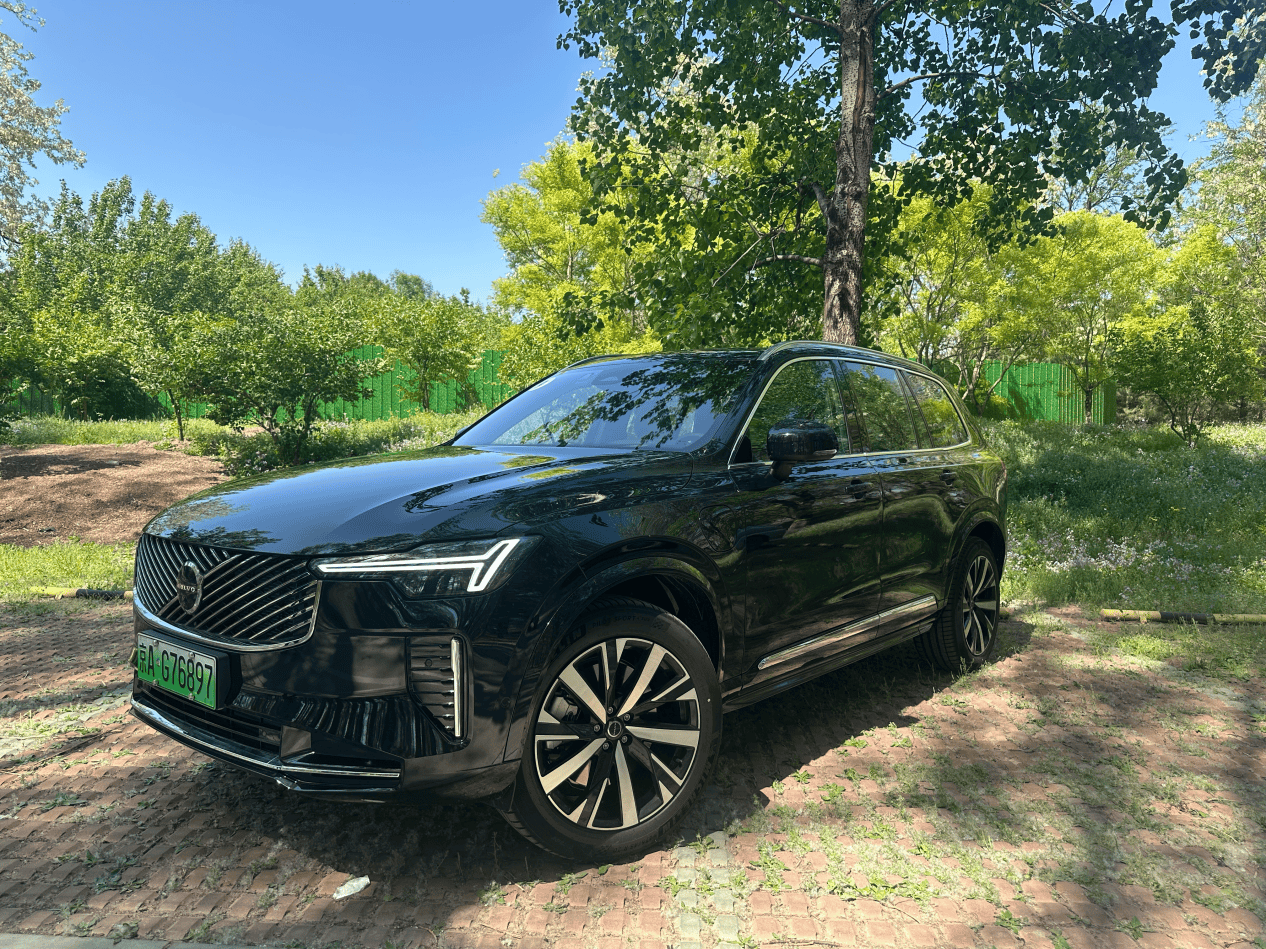 沃尔沃全新XC90：在安全基石下，深讨豪华智能进化论