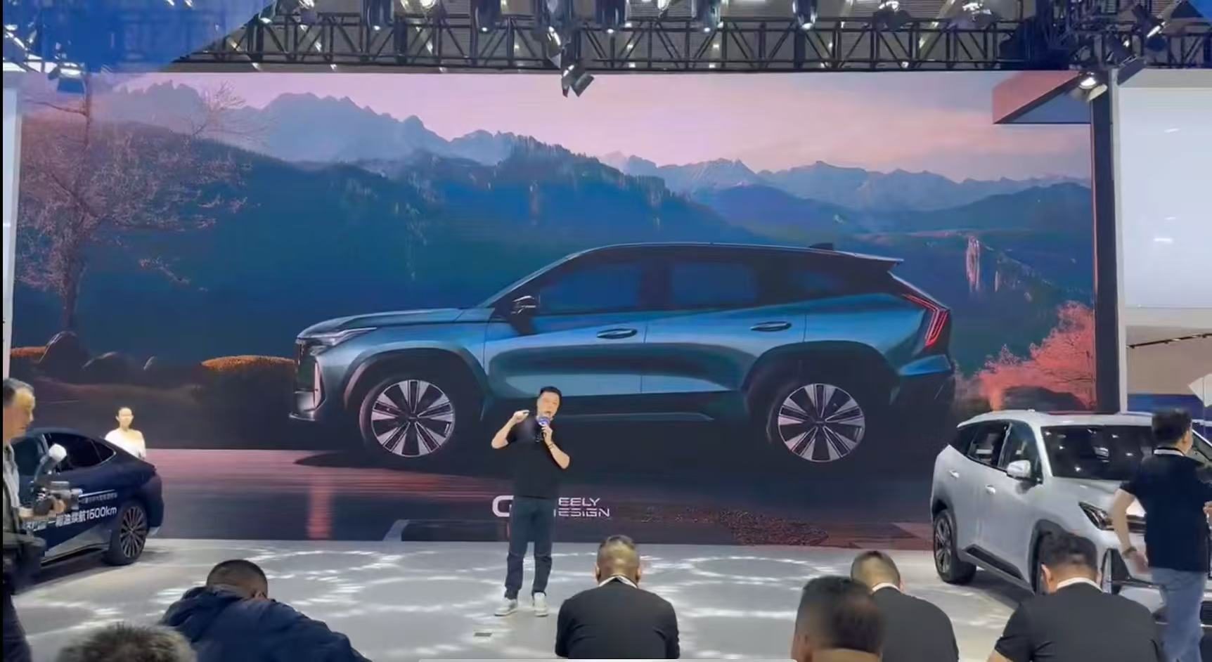 全域AI技术体系 10万级SUV 博越L 西安预售见面会