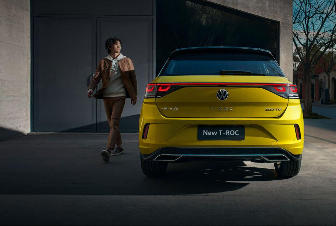 10万预算选合资紧凑SUV！大众2025款改款探歌，该怎么选？