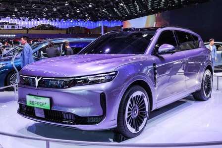 岚图汽车4月交付10019辆 同比大涨150%