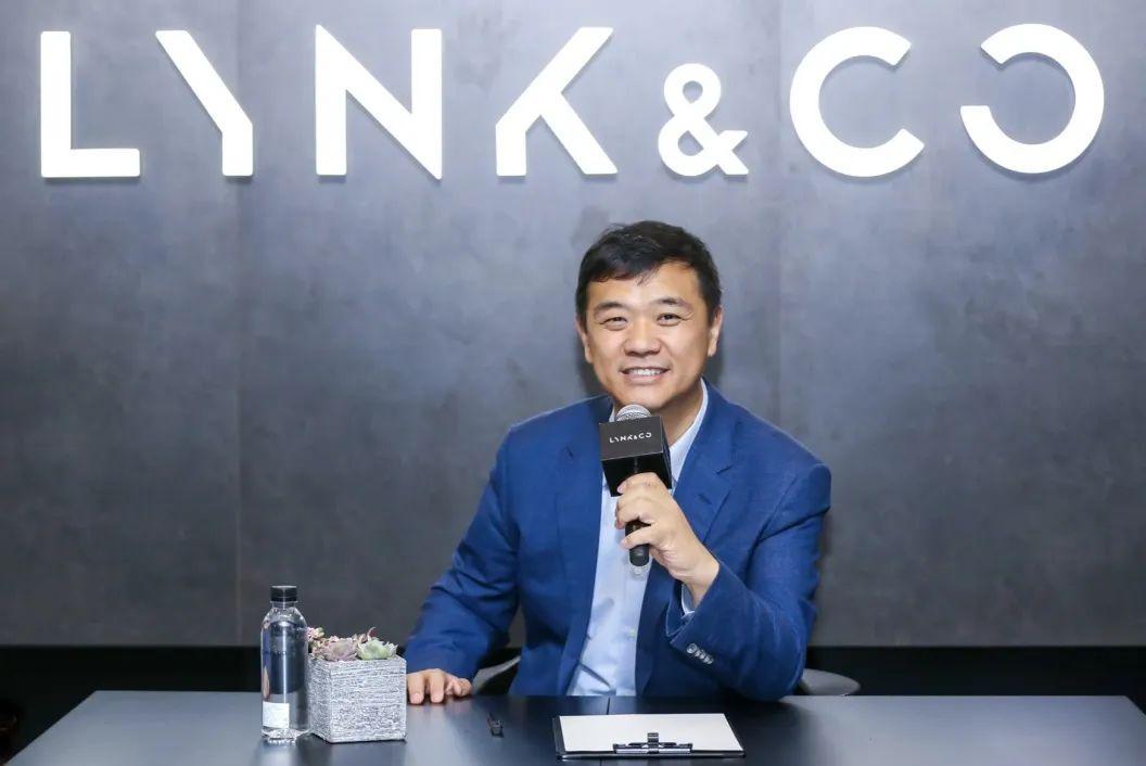 吉利收购极氪：李书福精兵简政