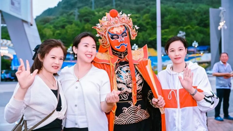一路向西 启程出发 北汽集团“悦野·中国”IP发布