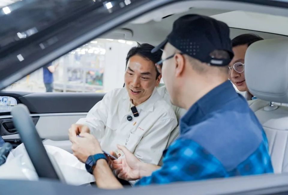 广汽Honda华南大区P7首批车主交付仪式