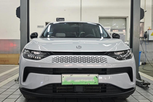 零跑C11一口价10万+就能买？看看真实车主怎么说
