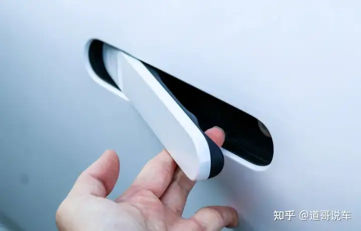 智驾禁止吹牛后，隐藏式门把手再遭整顿