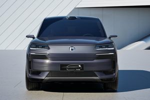 灵活之王诞生！五款大型SUV极限8字测试，这款国产车竟碾压豪车？