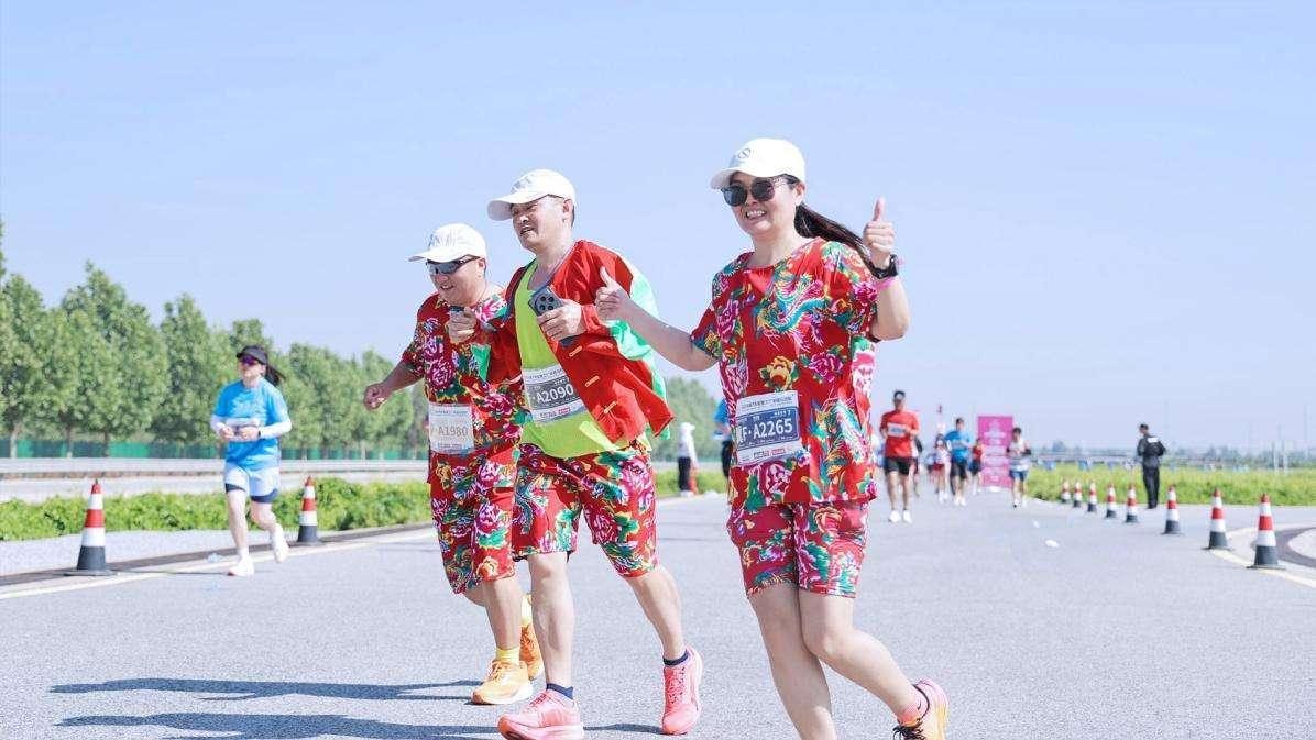 坚守安全与品质！2025长城汽车智慧工厂半程马拉松燃情开跑