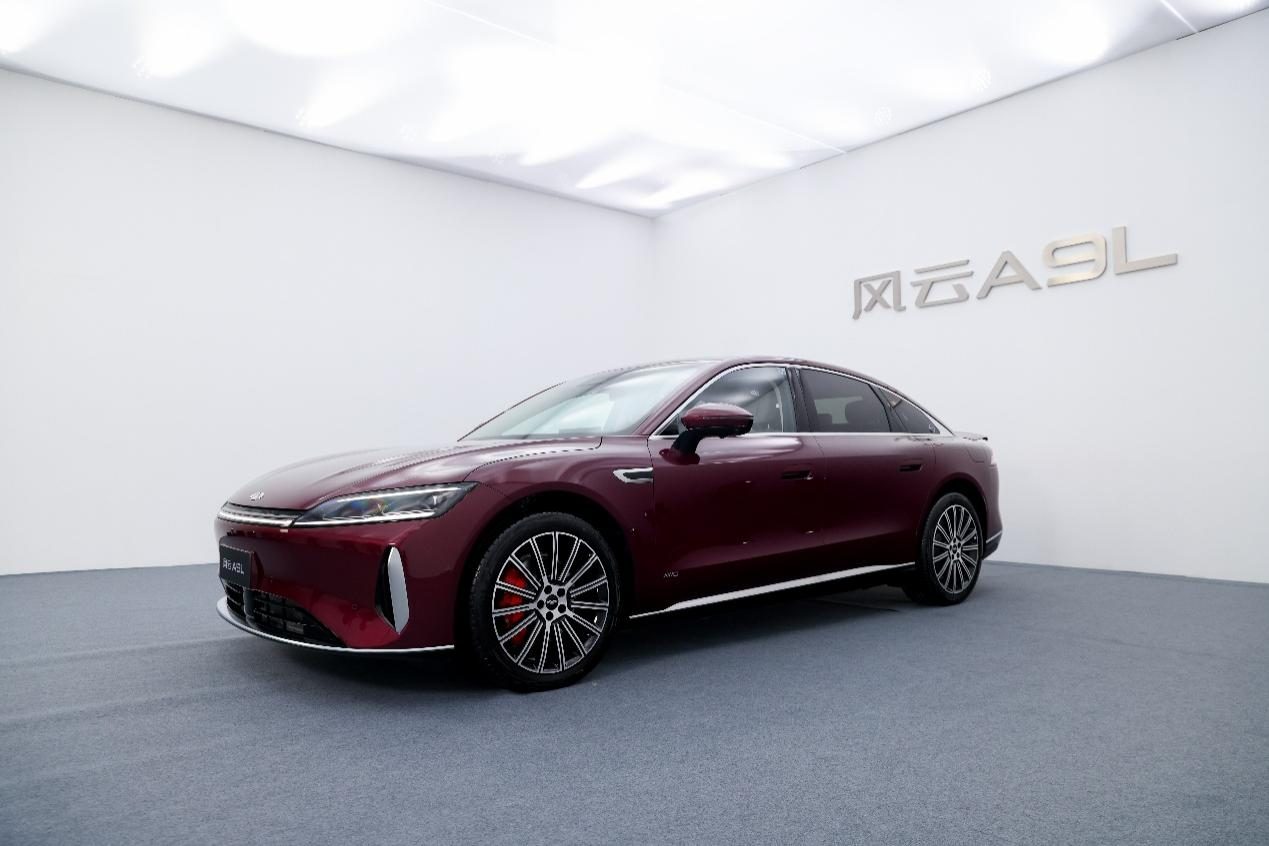 从坚守底线到超越上限，风云 A9L 定义中国汽车价值高度