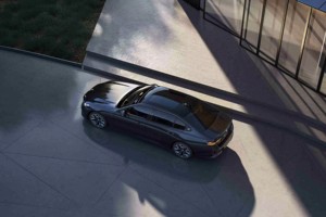 BMW 5系四月销量破万领跑同级！曜夜套装+智能进化成销量密码？