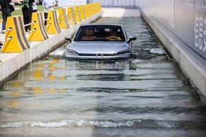 奇瑞安全之夜：风云A9L的“安全冗余”为何敢叫板百万豪车？