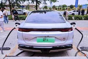 比亚迪超级e平台驾临成都  “兆瓦闪充”实现油电同速赋能快乐出行