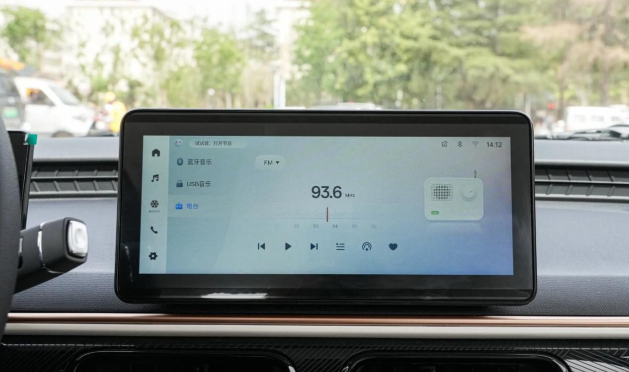 奇瑞QQ多米，全系2气囊，车速可达100km/h，售价5万级
