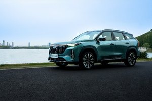 好看、好开、好智能 第四代博越L上市限时价 9.29起售